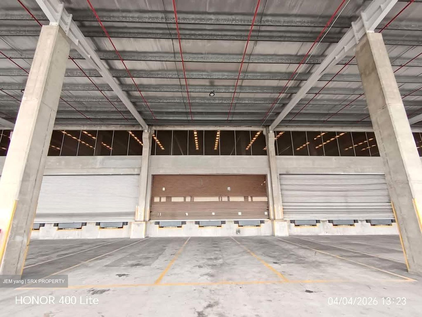 Penjuru Road (D22), Warehouse #575678481